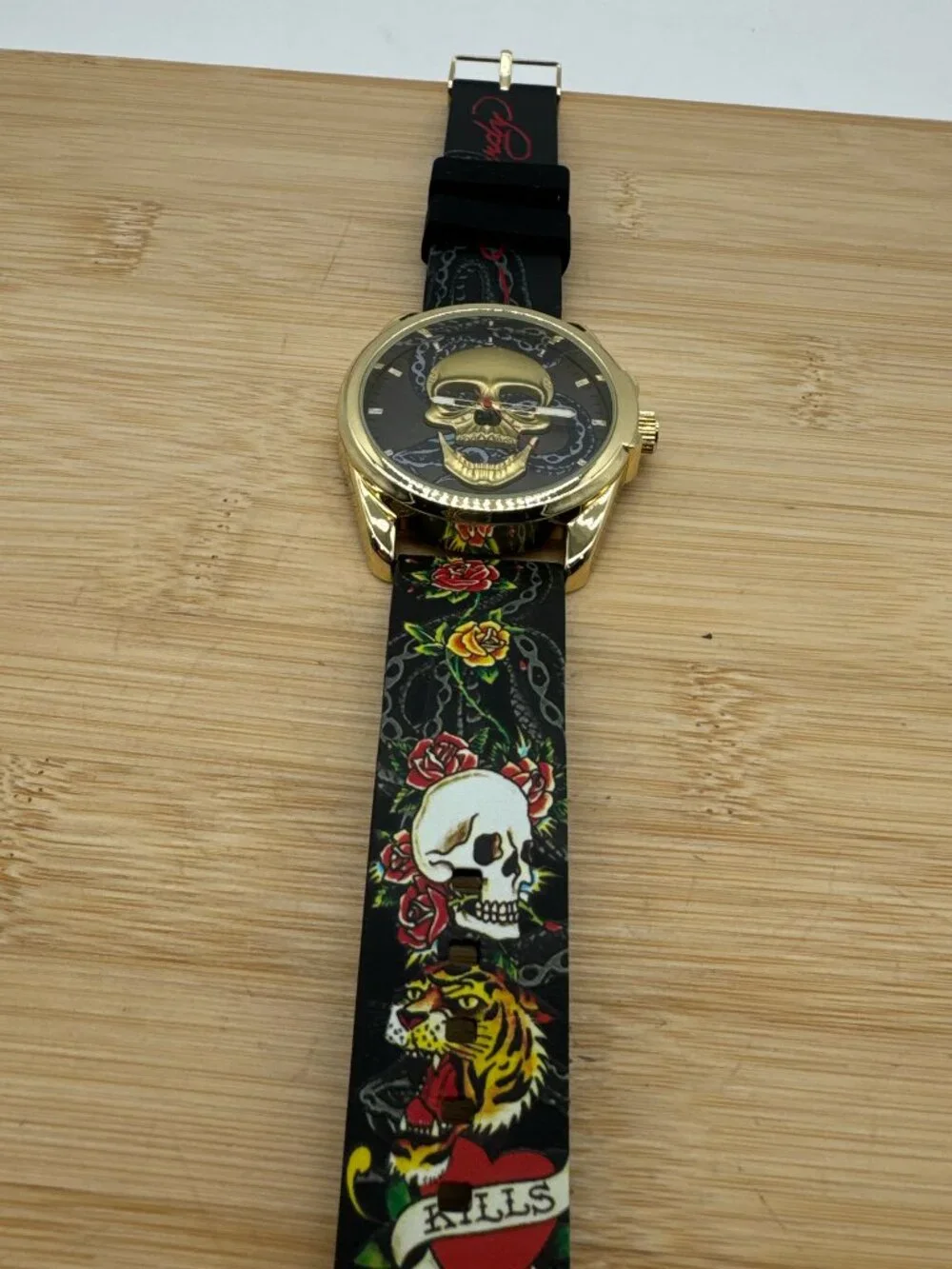 ED HARDY Skull Men's Quartz Movement Gold/Multicolor Print Analog Watch (2)